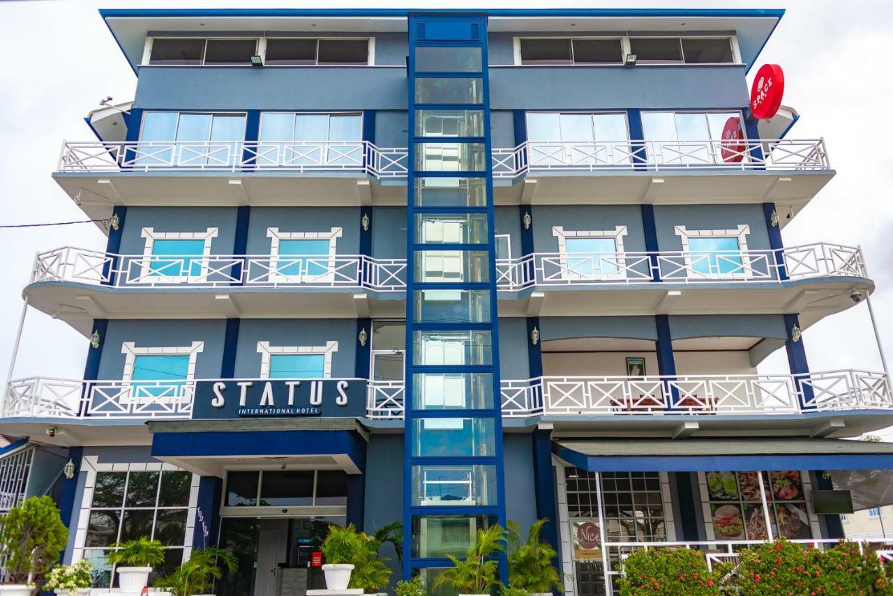Status Hotel Georgetown Exteriör bild